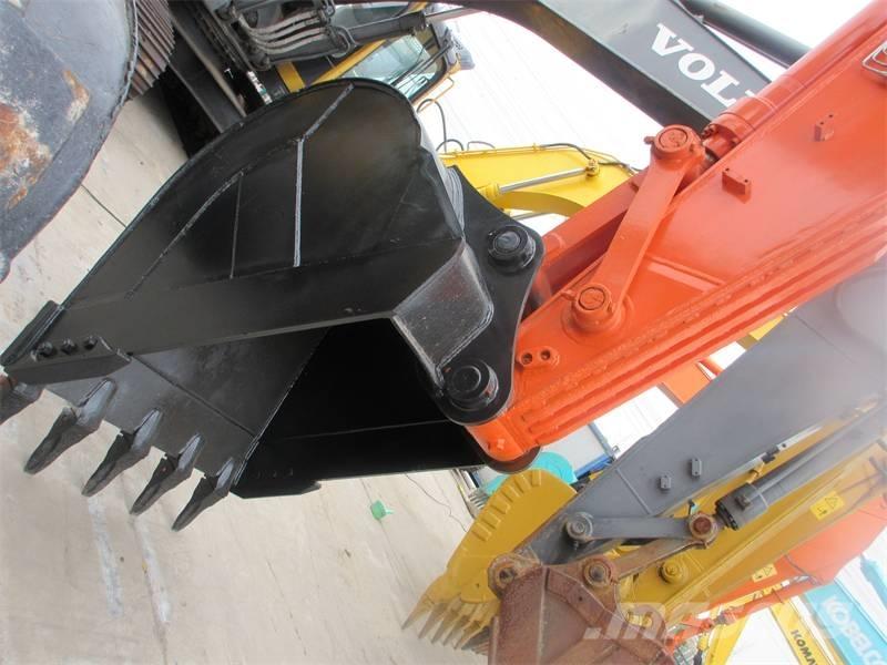 Doosan DX 340 Pásová rýpadla