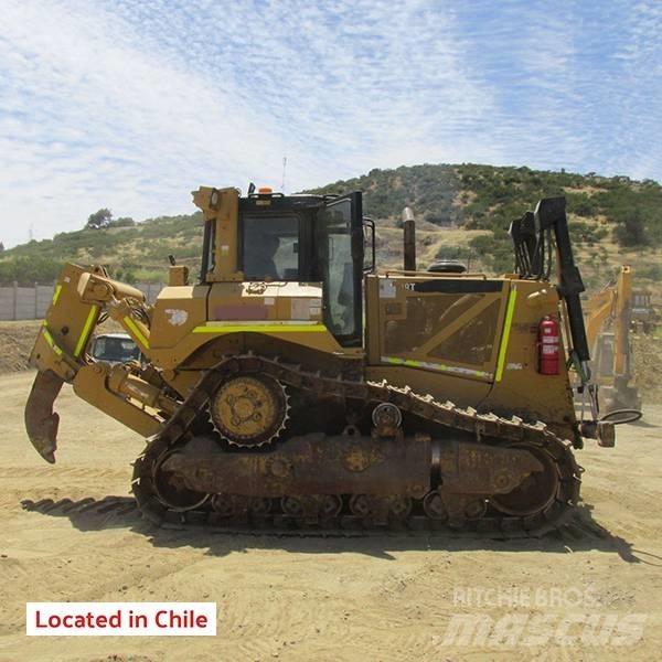 CAT D 8 T Pásové dozery