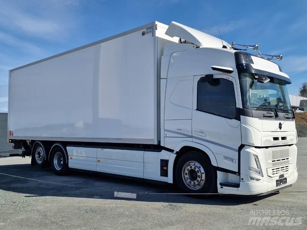 Volvo FM500 6x2 Skříňová nástavba