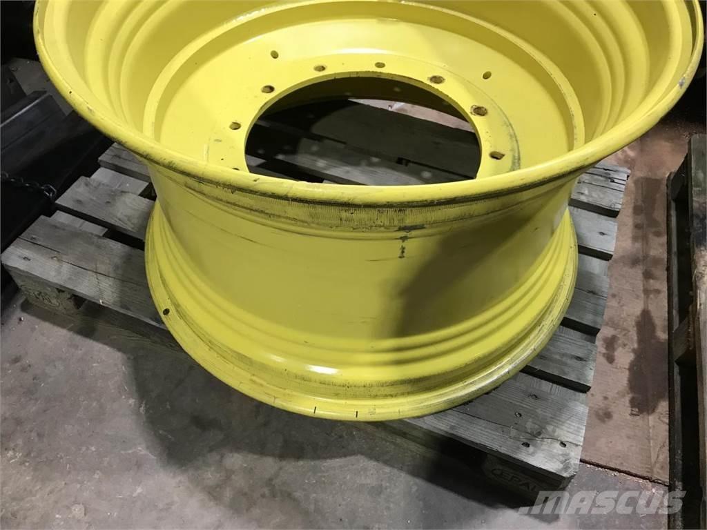 John Deere 20x34 Pneumatiky, kola a ráfky