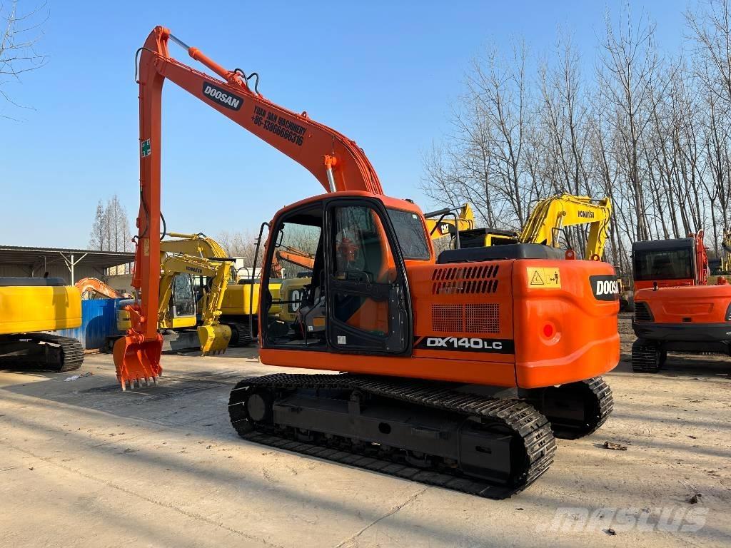 Doosan DX140 Pásová rýpadla