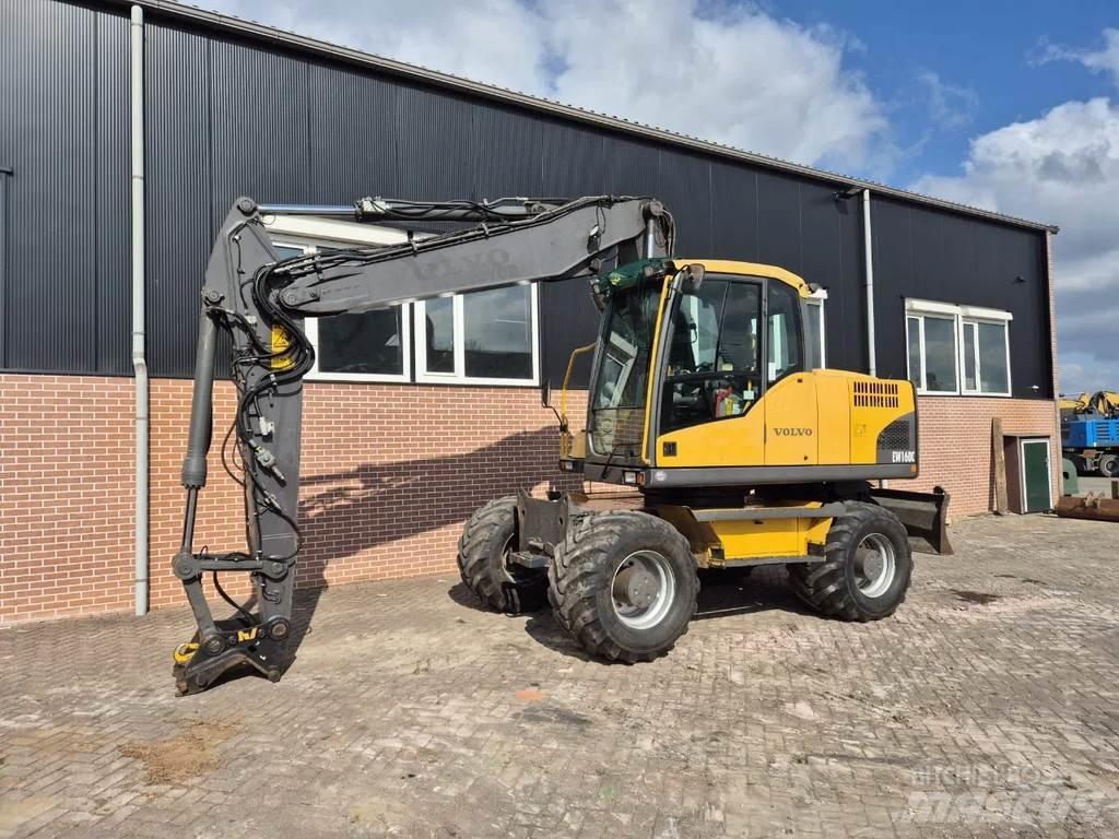 Volvo EW160C Kolová rýpadla