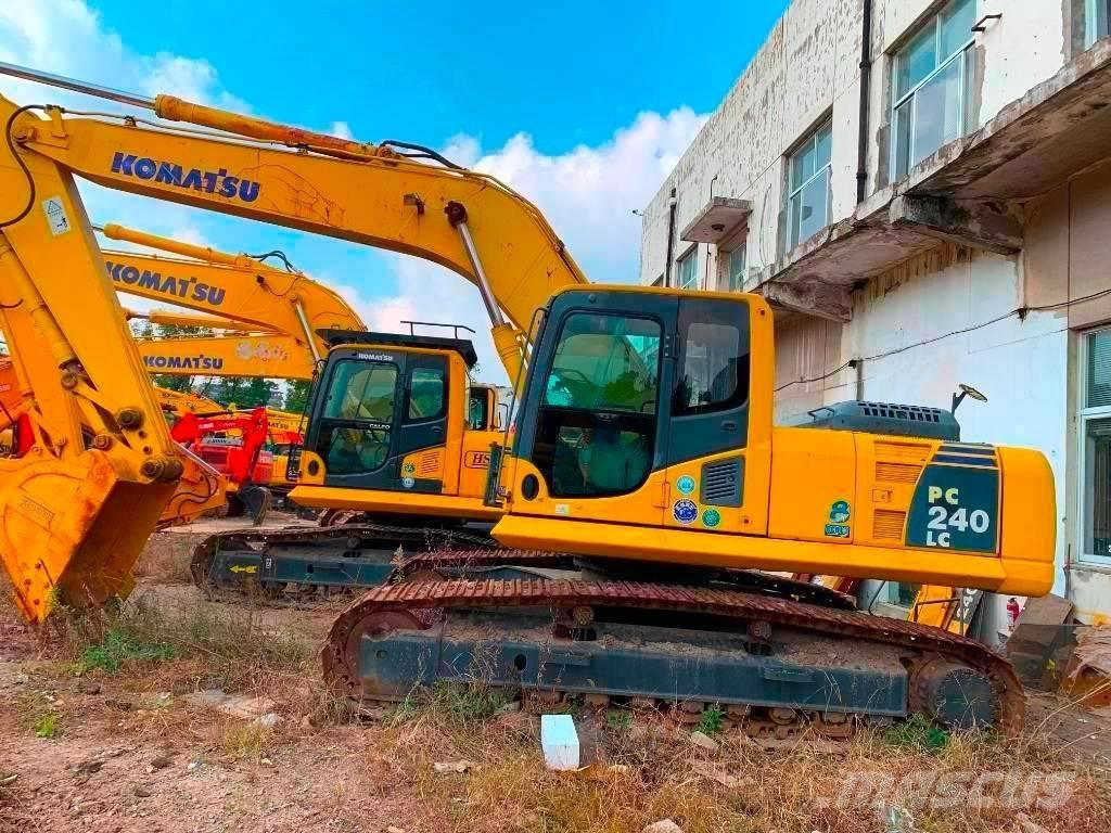 Komatsu PC 240 Pásová rýpadla