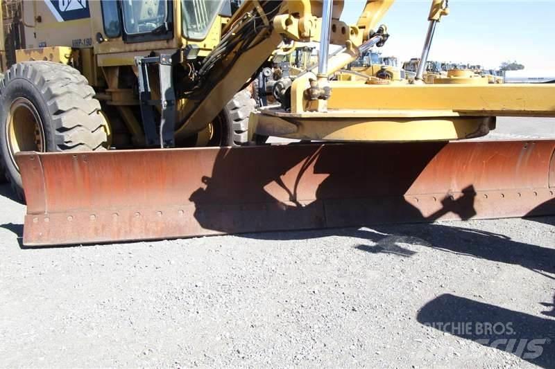 CAT 140K Grejdry