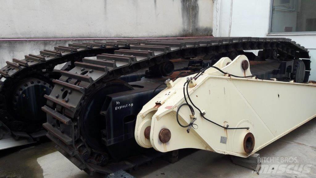 Hitachi ZX 450-3 Podvozky a zavěšení kol
