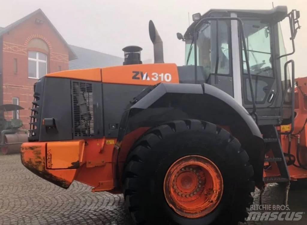 Hitachi ZW 310 Kolové nakladače