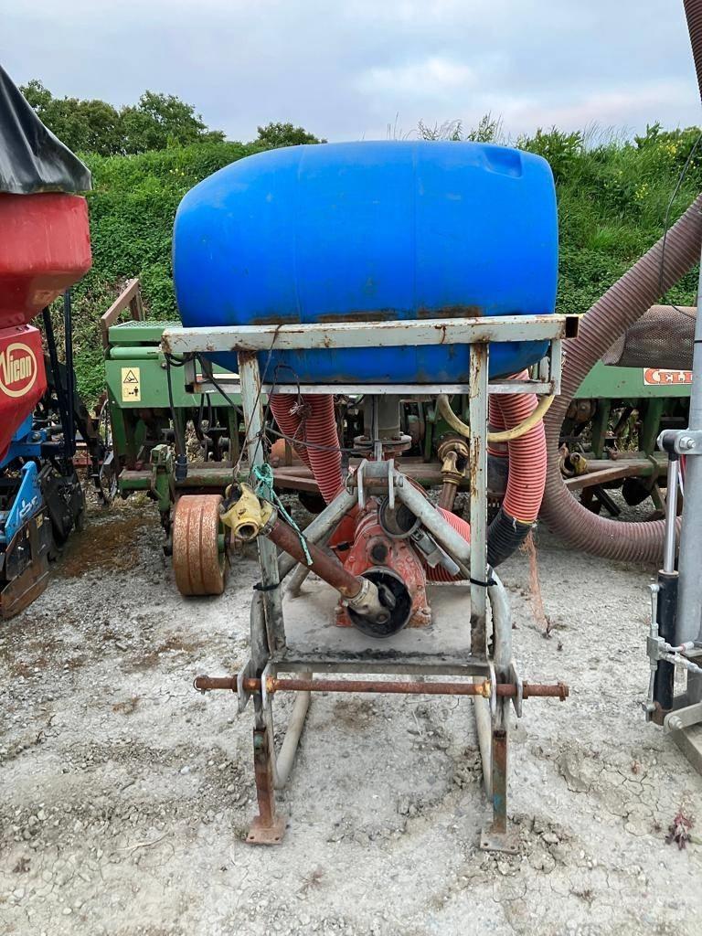 Landini cms 65 Zavlažovací čerpadla