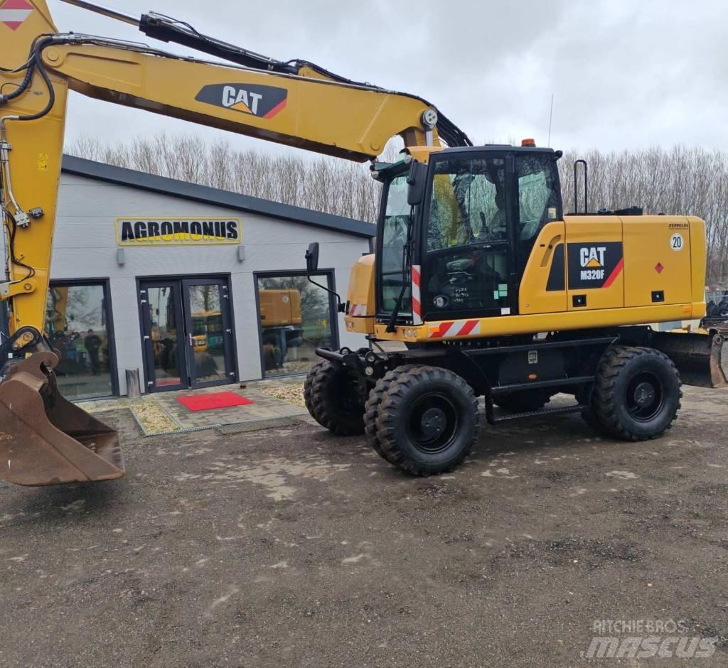 CAT M320 F Kolová rýpadla