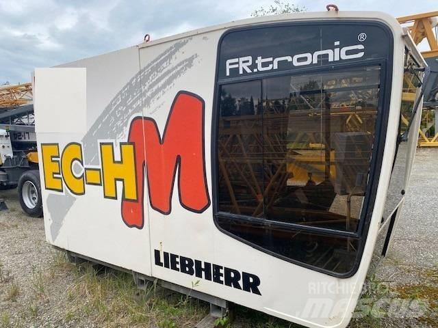 Liebherr 132 EC-HM Stavební jeřáby