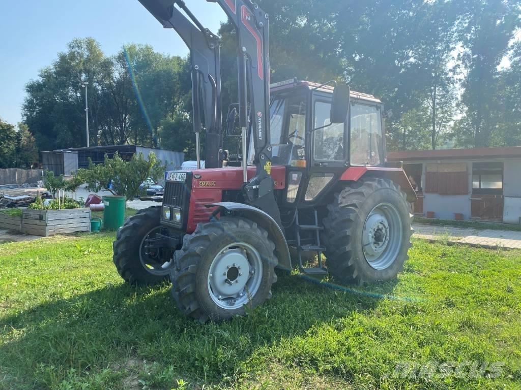 Belarus MTZ 892.2 Traktory