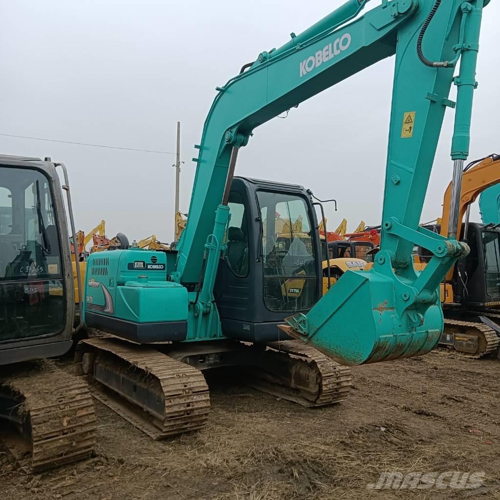 Kobelco SK75-8 Midi rýpadla 7t - 12t