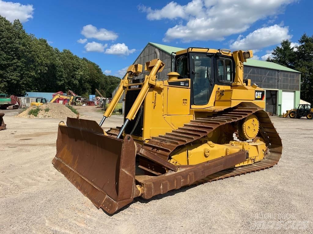 CAT D 6 T LGP Pásové dozery