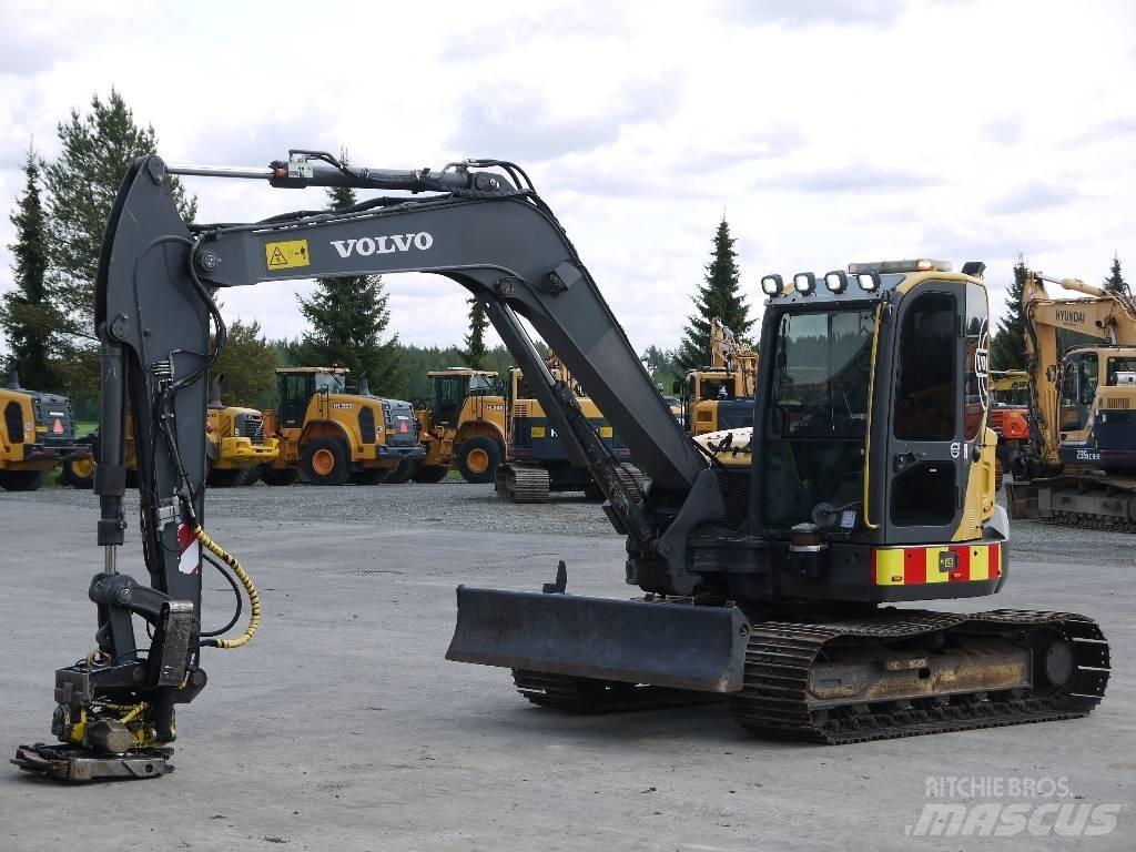 Volvo ECR 88 D Midi rýpadla 7t - 12t
