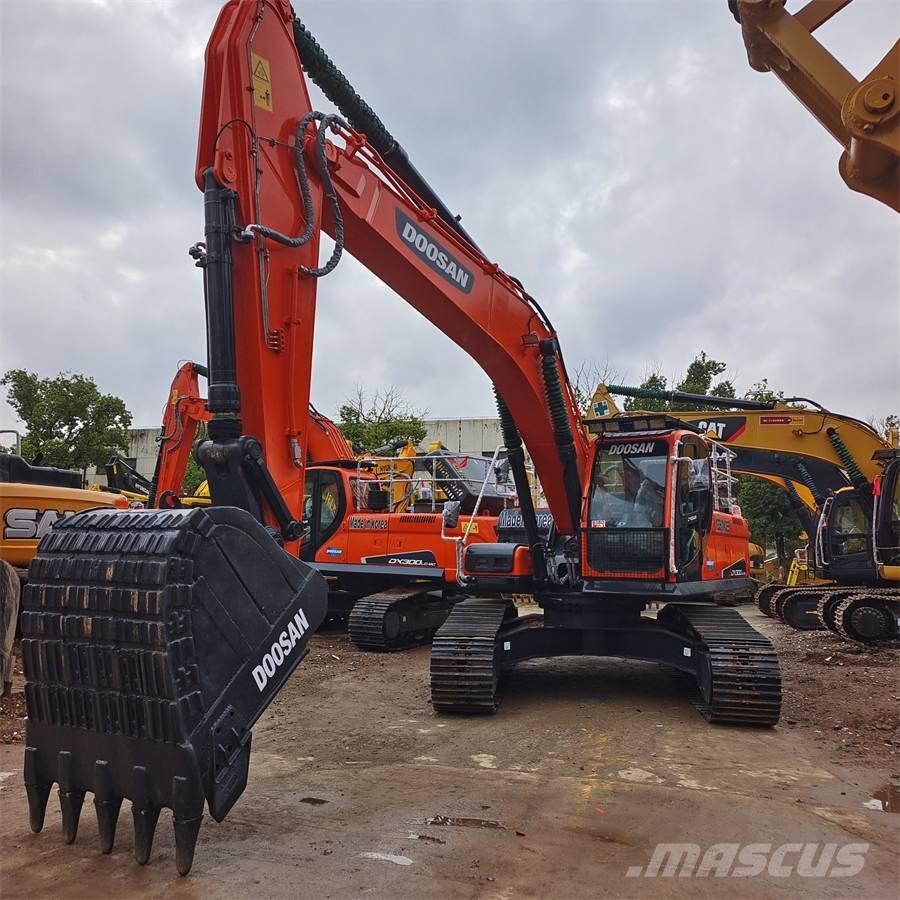 Doosan DX300LC-9C Pásová rýpadla
