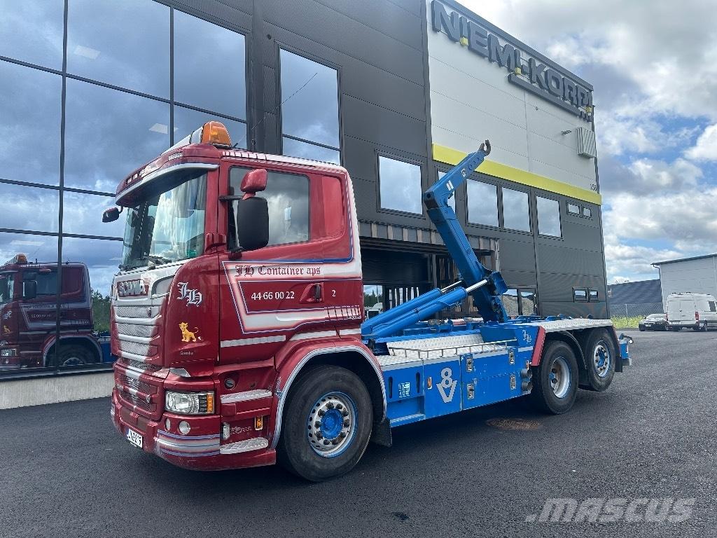 Scania R580 6x2*4 Hákový nosič kontejnerů