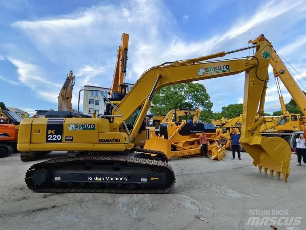 Komatsu PC 220-7 Pásová rýpadla