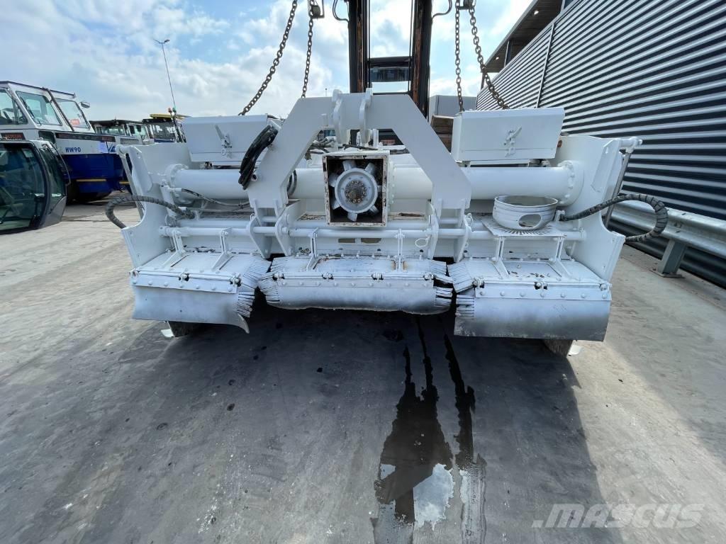 Wirtgen WS 250 Recyklátory asfaltu