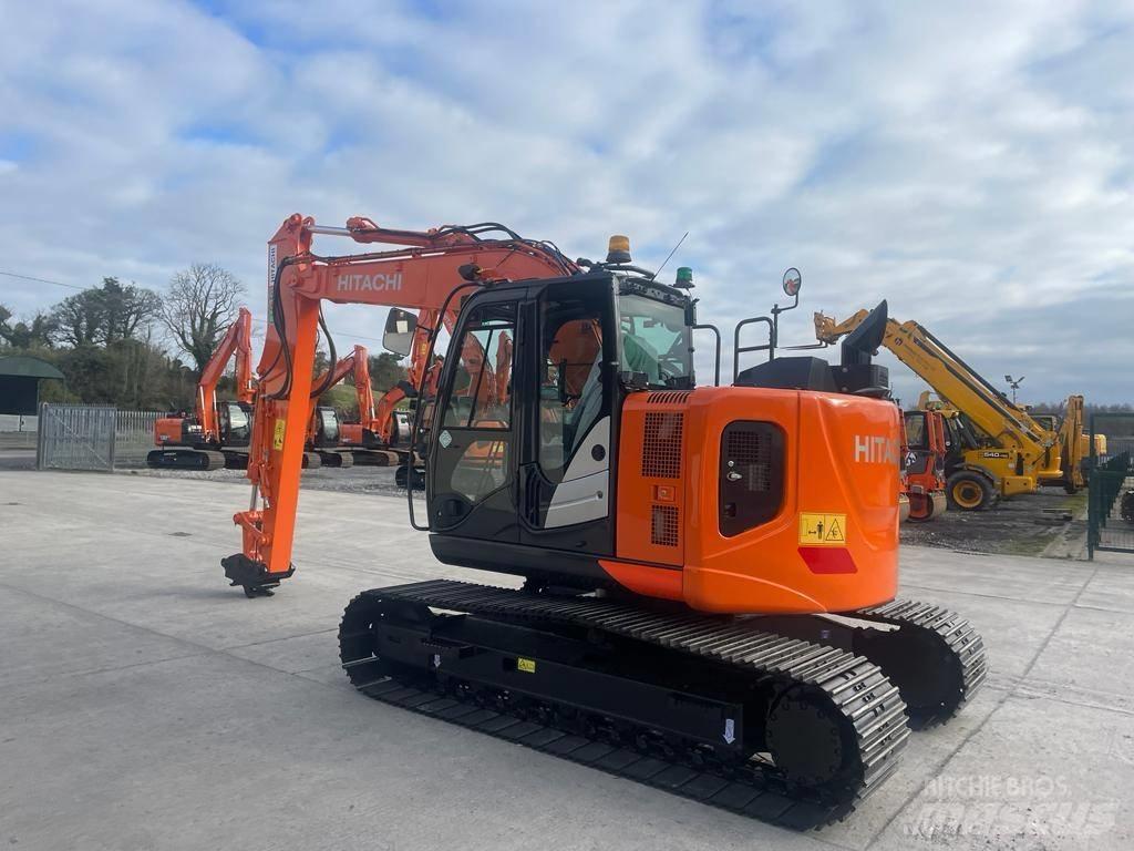 Hitachi ZX 135 US-6 Pásová rýpadla