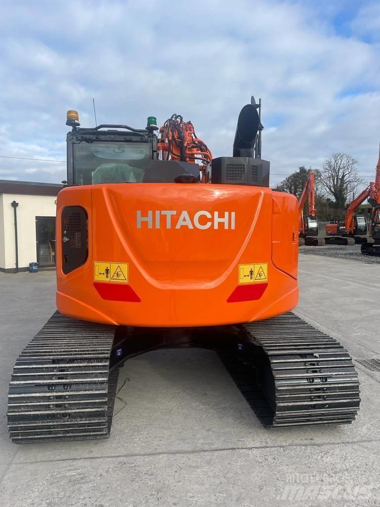 Hitachi ZX 135 US-6 Pásová rýpadla