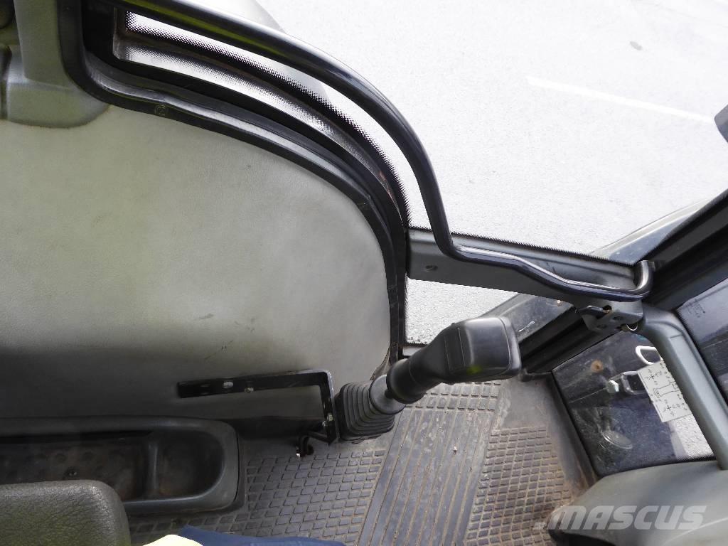 Valtra 6550 Hitech Traktory