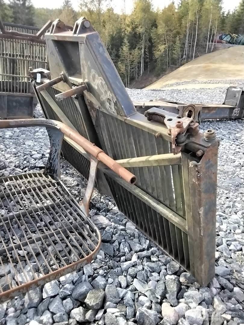 Valmet 860.1 Další komponenty
