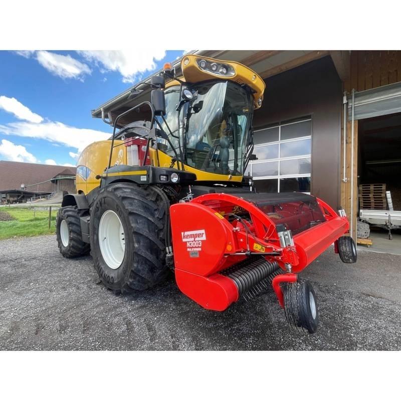 New Holland FR 700 Samojízdné sekačky