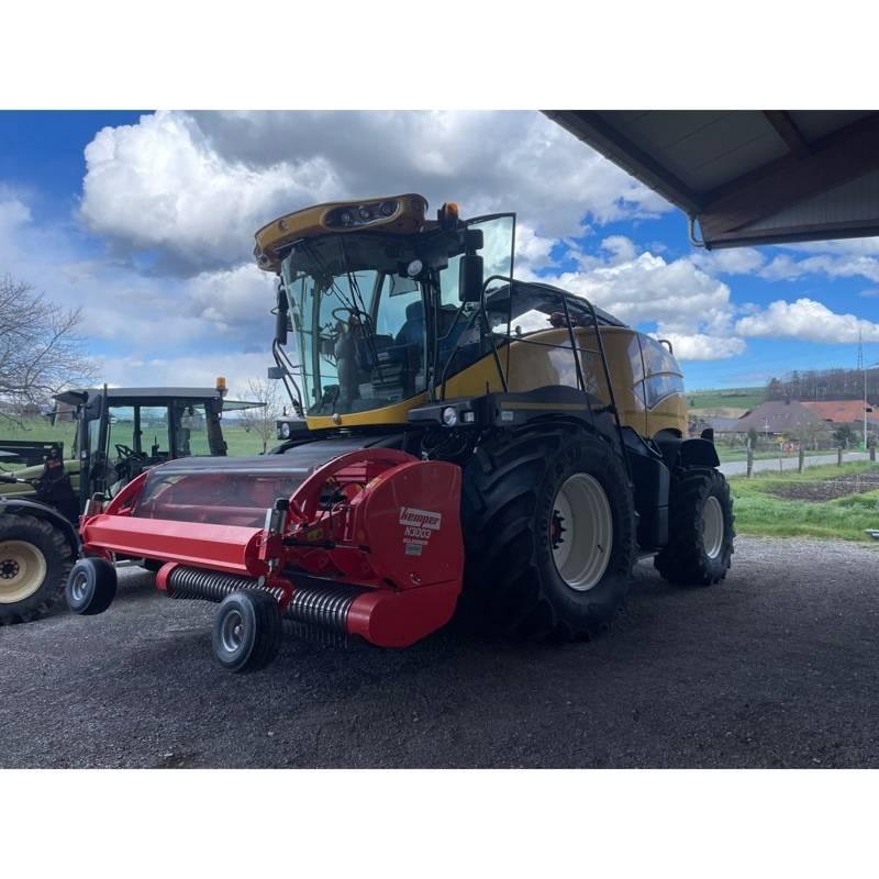 New Holland FR 700 Samojízdné sekačky