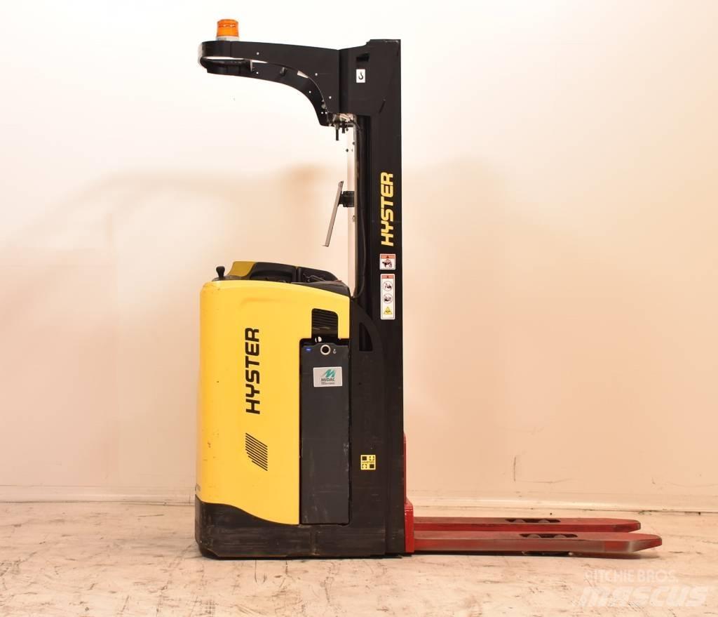 Hyster RS1.6-24 Samohybné vozíky