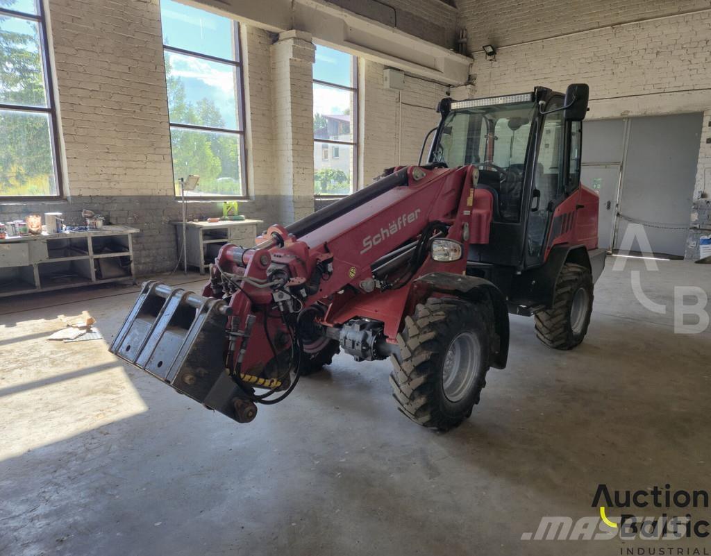 Schäffer 5680T Kolové nakladače