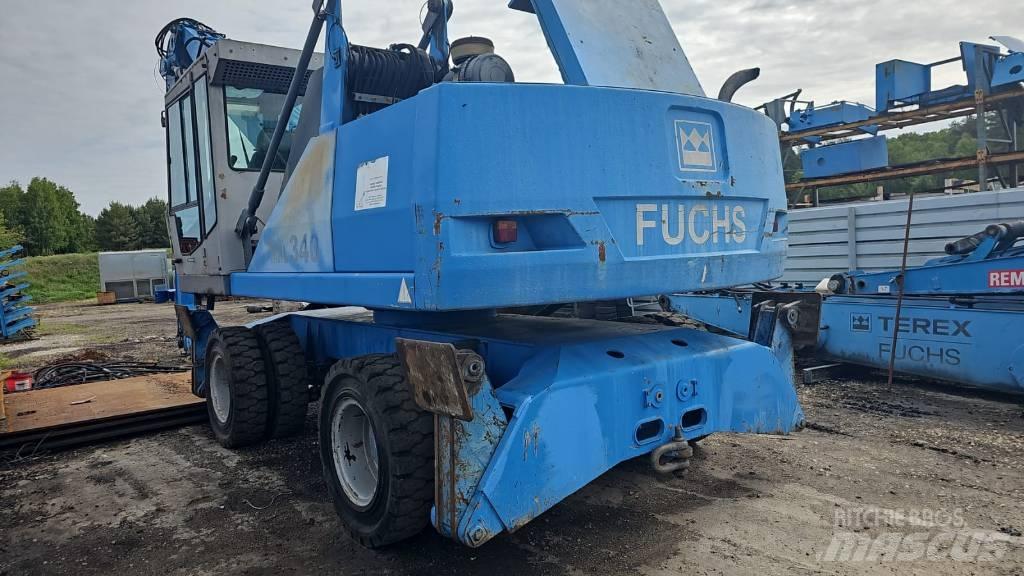 Fuchs 340 Stroje pro manipulaci s odpadem