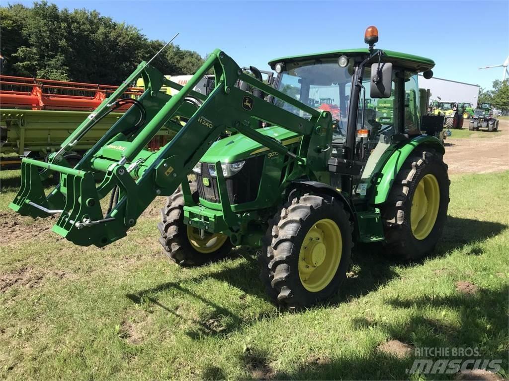 John Deere 5075E Traktory