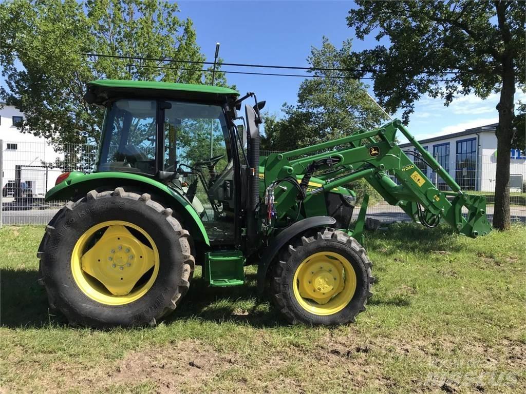 John Deere 5075E Traktory