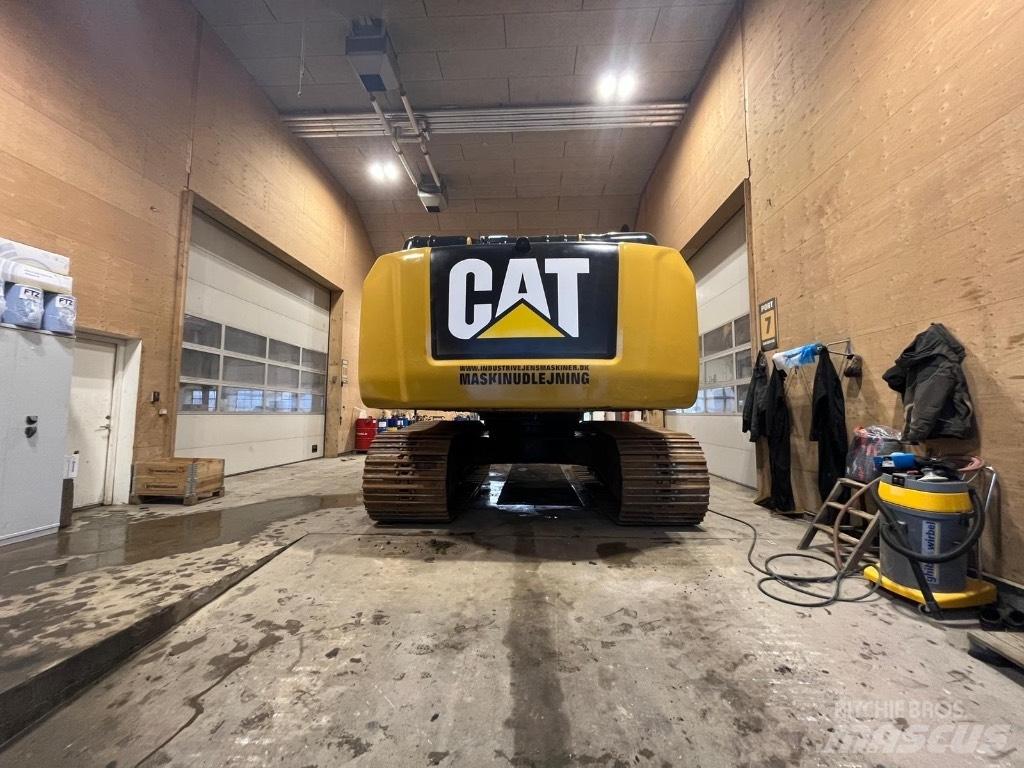 CAT 336 F L Pásová rýpadla