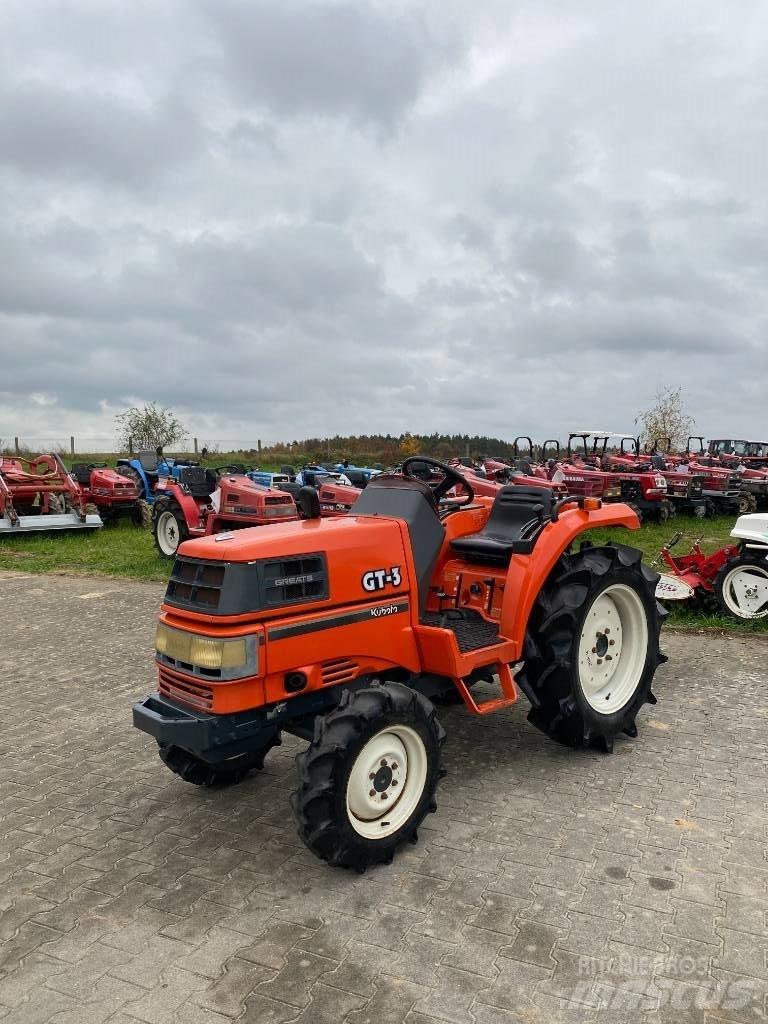 Kubota GT3 Kompaktní traktory