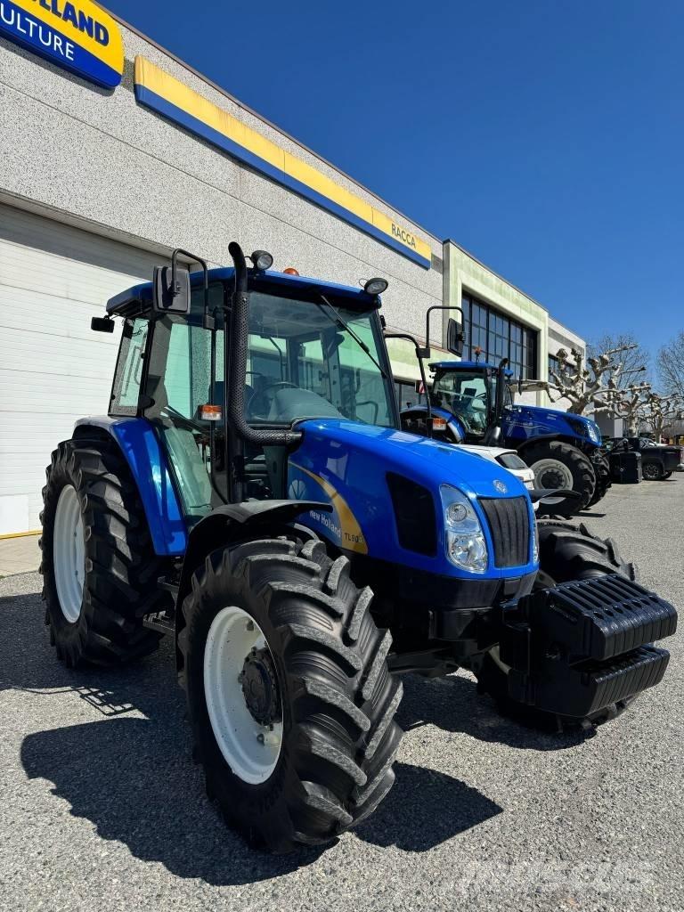 New Holland TL 90 A Traktory
