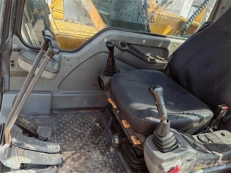 Volvo EC210B Pásová rýpadla