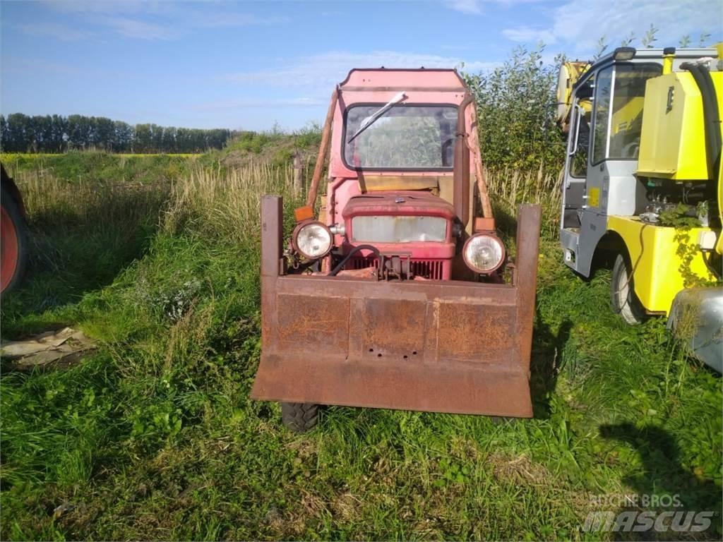 Fiat UTB 445V Traktory
