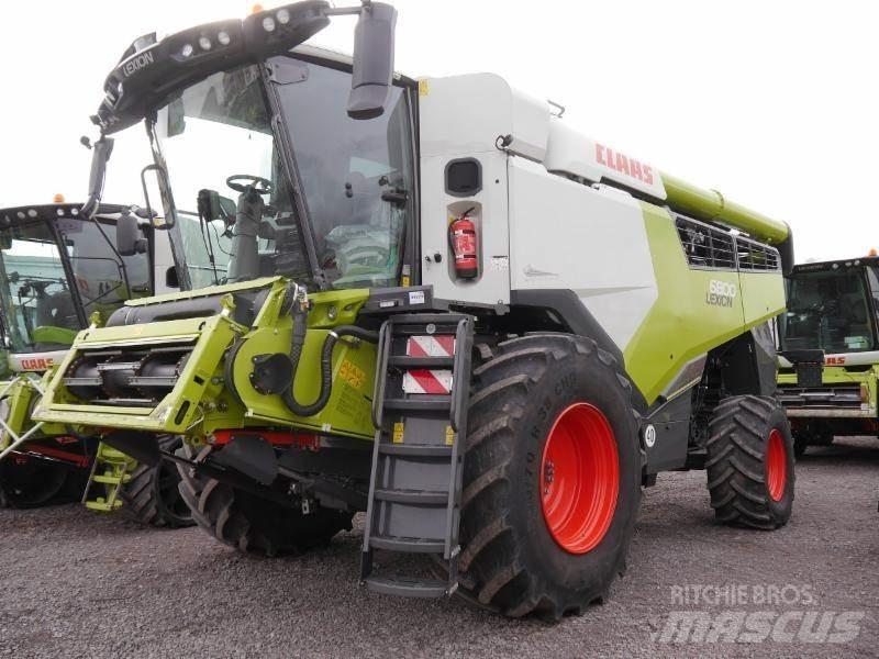 CLAAS LEXION 6800 Sklízecí mlátičky