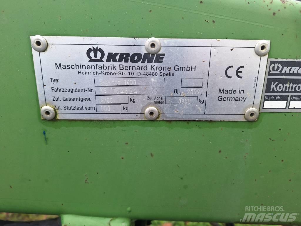 Krone Swadro 1400 Obraceče a shrabovače sena