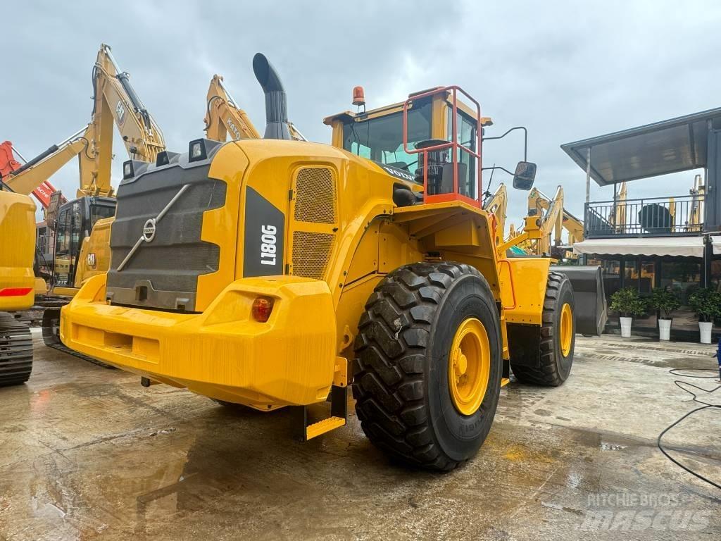 Volvo L 180 G Kolové nakladače