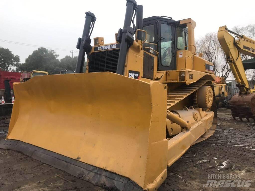 CAT D8N Pásové dozery