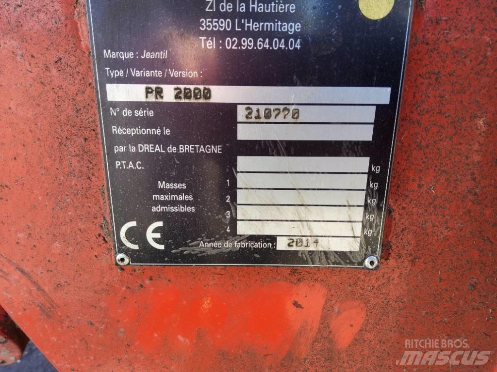 Jeantil PR 2000 Drtiče a řezače balíků