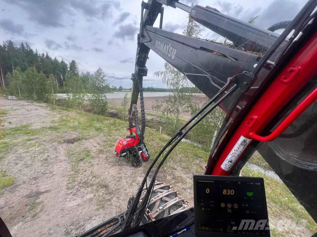 Komatsu 951 XC Harvestory