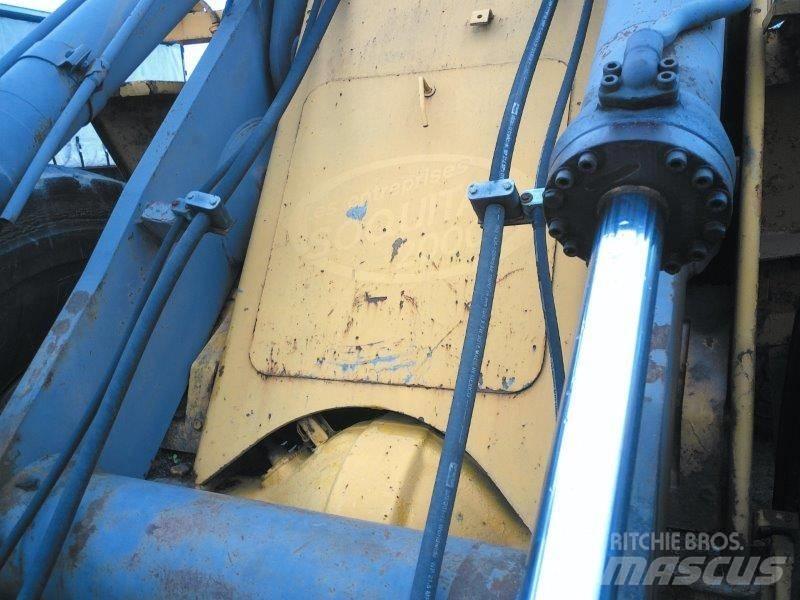 Volvo BM L120B Kolové nakladače