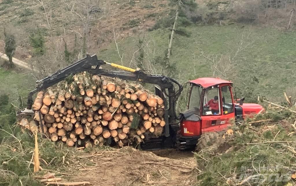 Komatsu 865 Vyvážecí traktory
