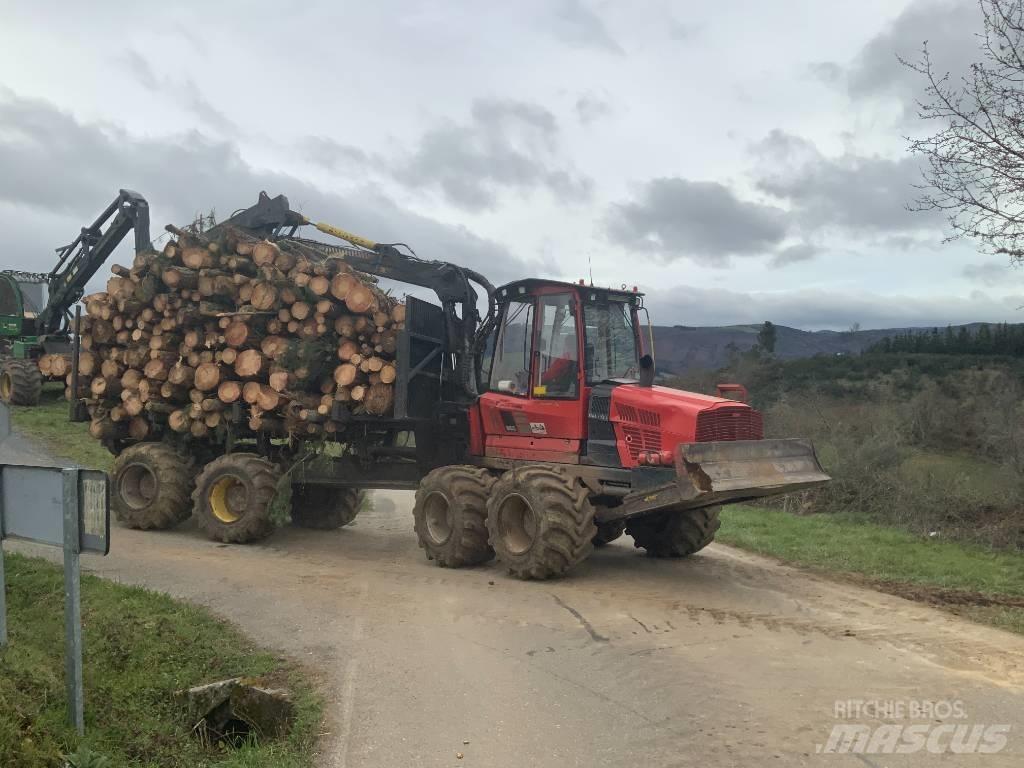 Komatsu 865 Vyvážecí traktory