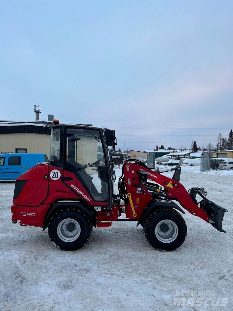 Weidemann 1390 Kolové nakladače