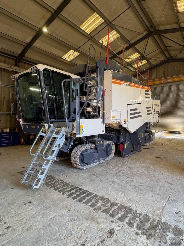 Wirtgen 220 SMI Stavebnictví - ostatní
