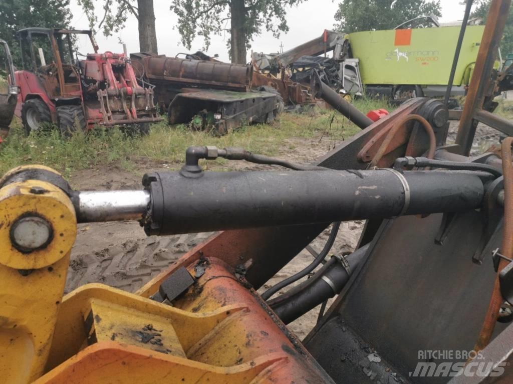 CAT 908H 2011r Kolové nakladače