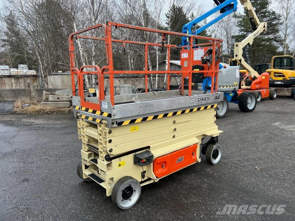 JLG 3246 ES Nůžková zvedací plošina